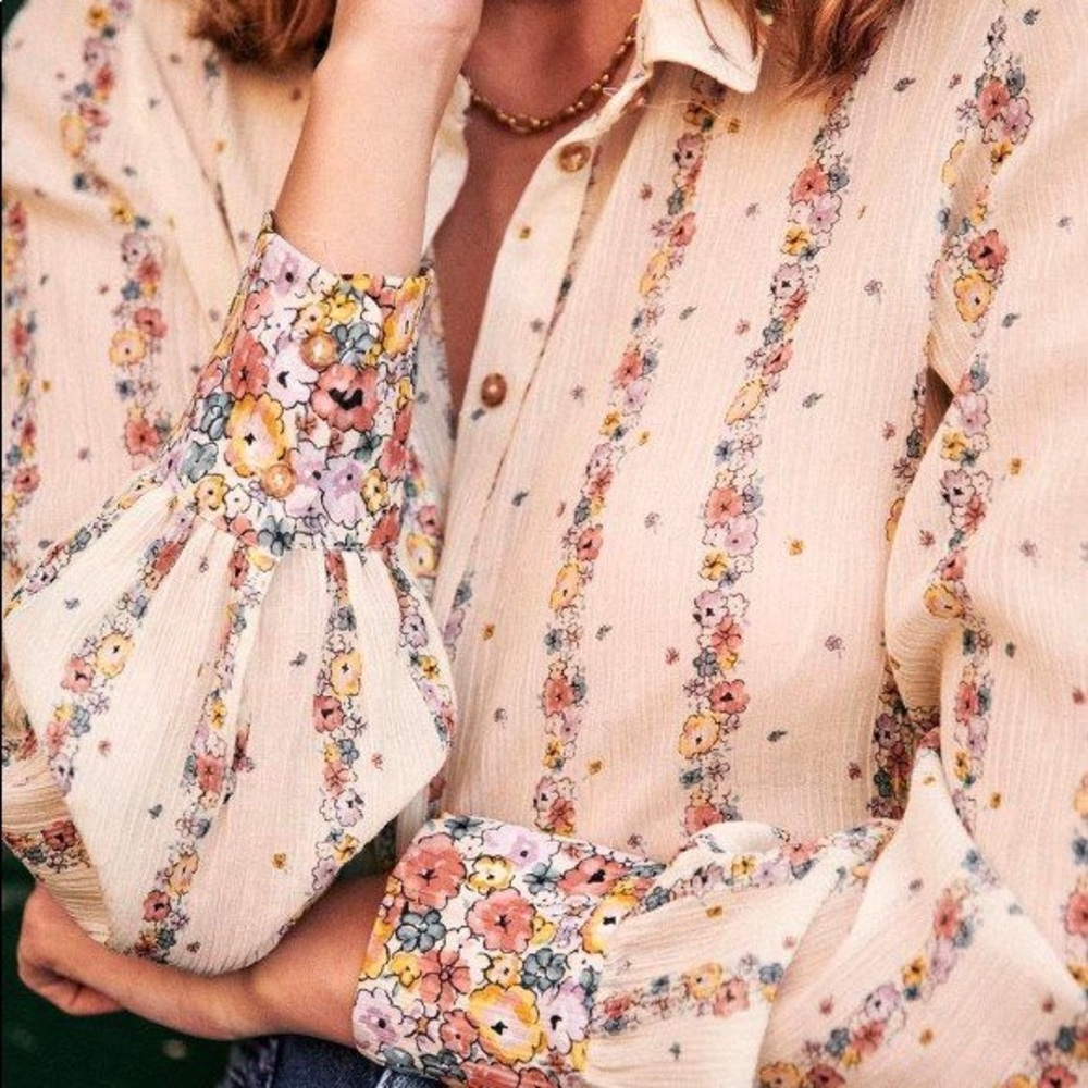 NWOT Claudio Blouse